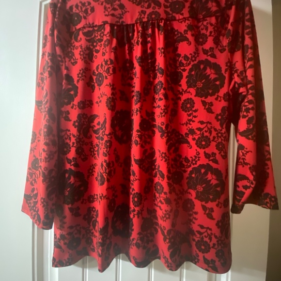 Charter Club Ladies Blouse - Picture 2 of 3